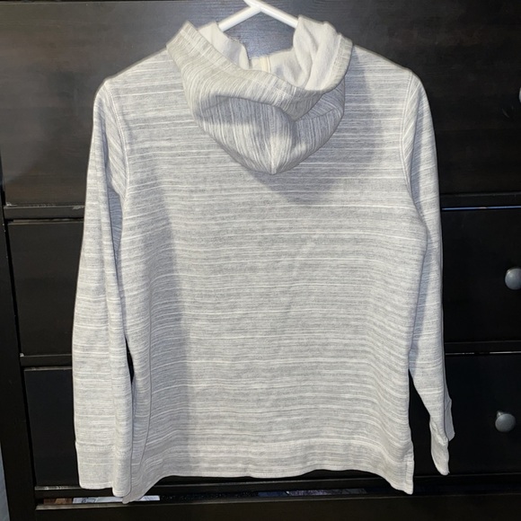 Lands’ End Hoodie - Picture 2 of 2